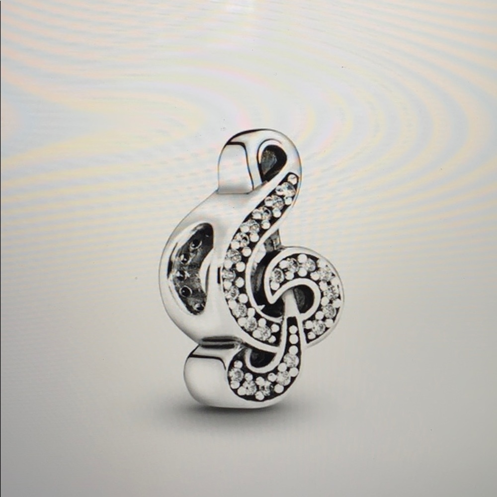 Pandora treble clef music charm
